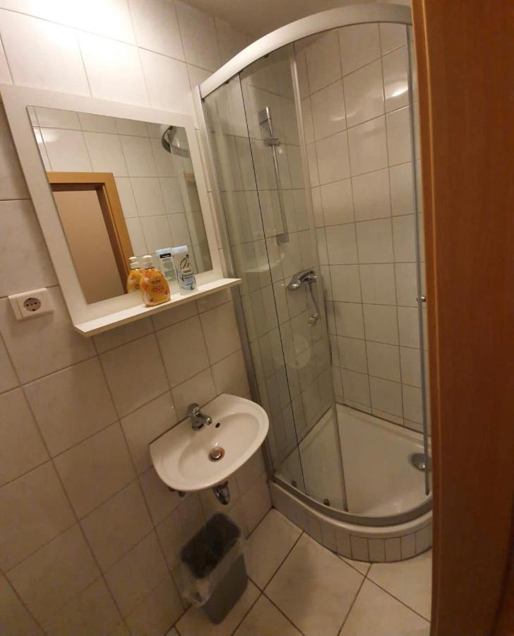Unterkunfte Bora Gmbh Gaimersheim Kültér fotó